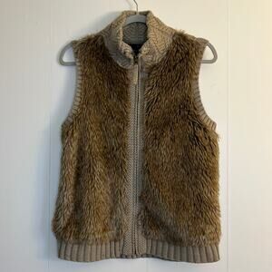 Fenn Wright Manson Faux Fur Zip Front Sweater Vest Size XL Brown Tan Ribbed Knit